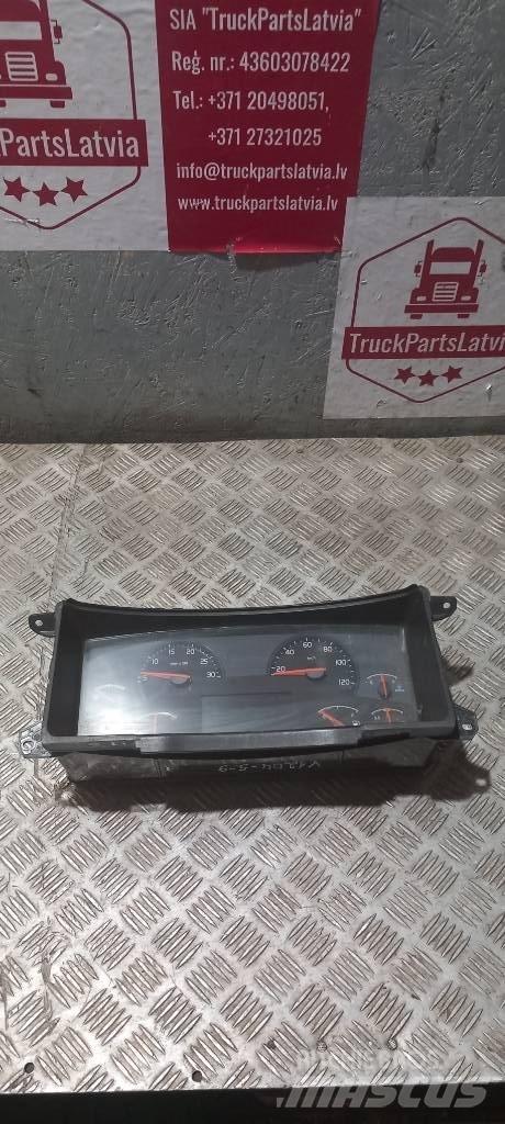 Volvo FH 12    21542184 Kabiinid