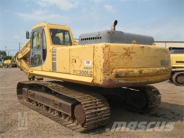 Komatsu PC 300-6 Roomikekskavaatorid