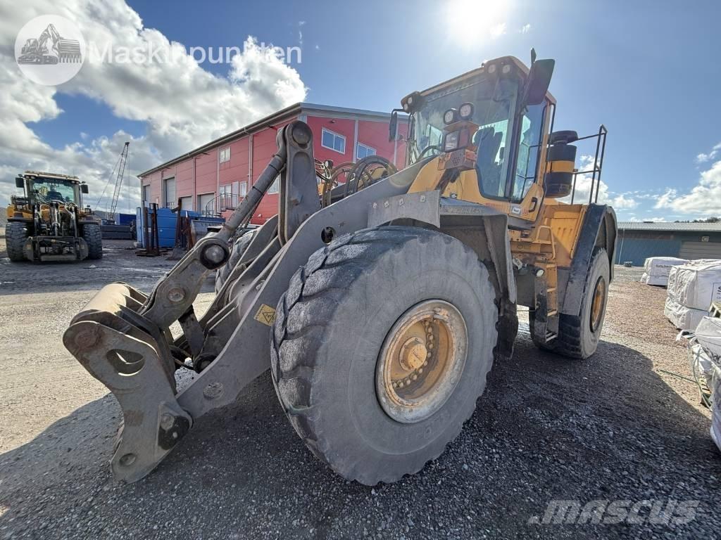 Volvo L 180 F Rataslaadurid