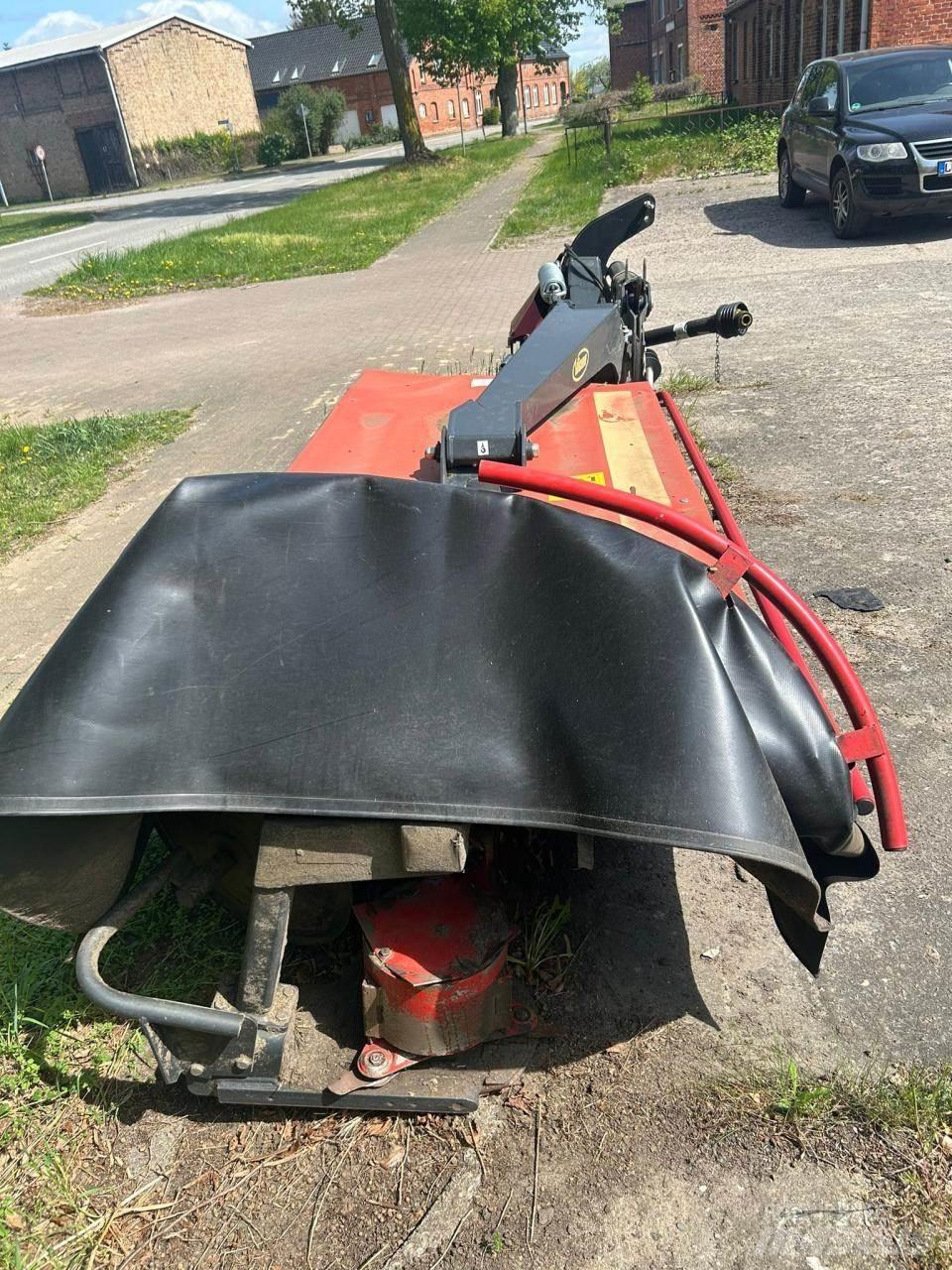 Vicon Extra 332 Niidukid