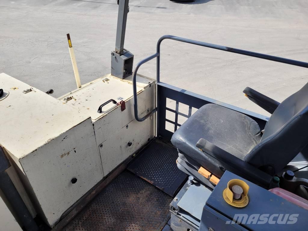 ABG Titan 326 Asfaldilaoturid