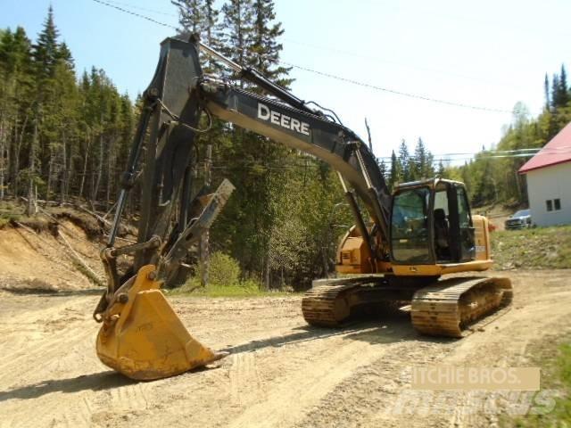 John Deere 225 DLC Roomikekskavaatorid