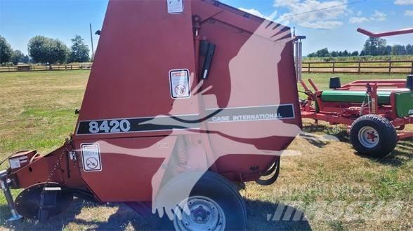 Case IH 8420 Ruloonpressid