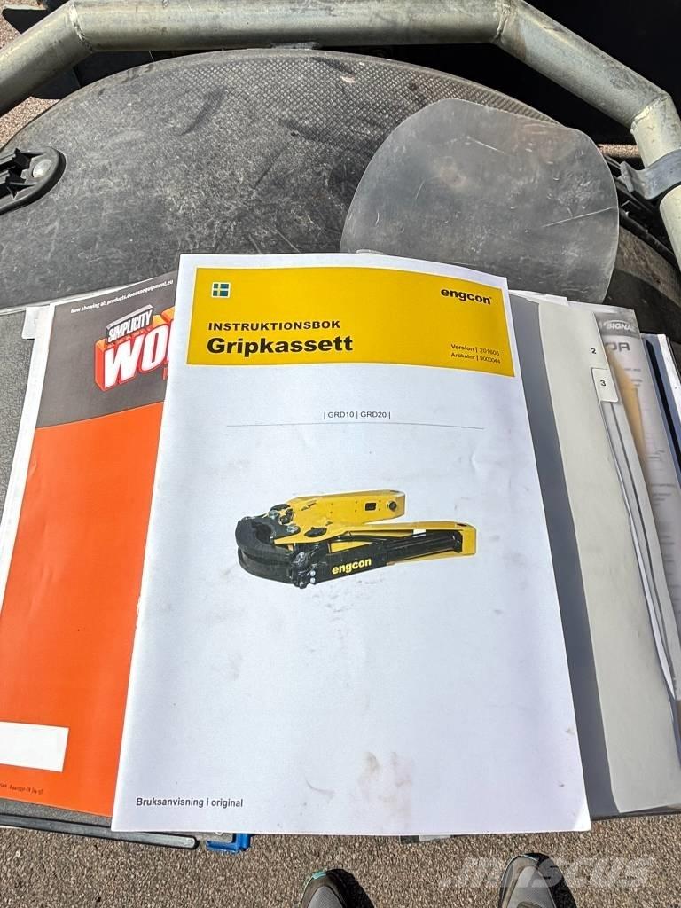 Doosan DX 160 W Ratasekskavaatorid