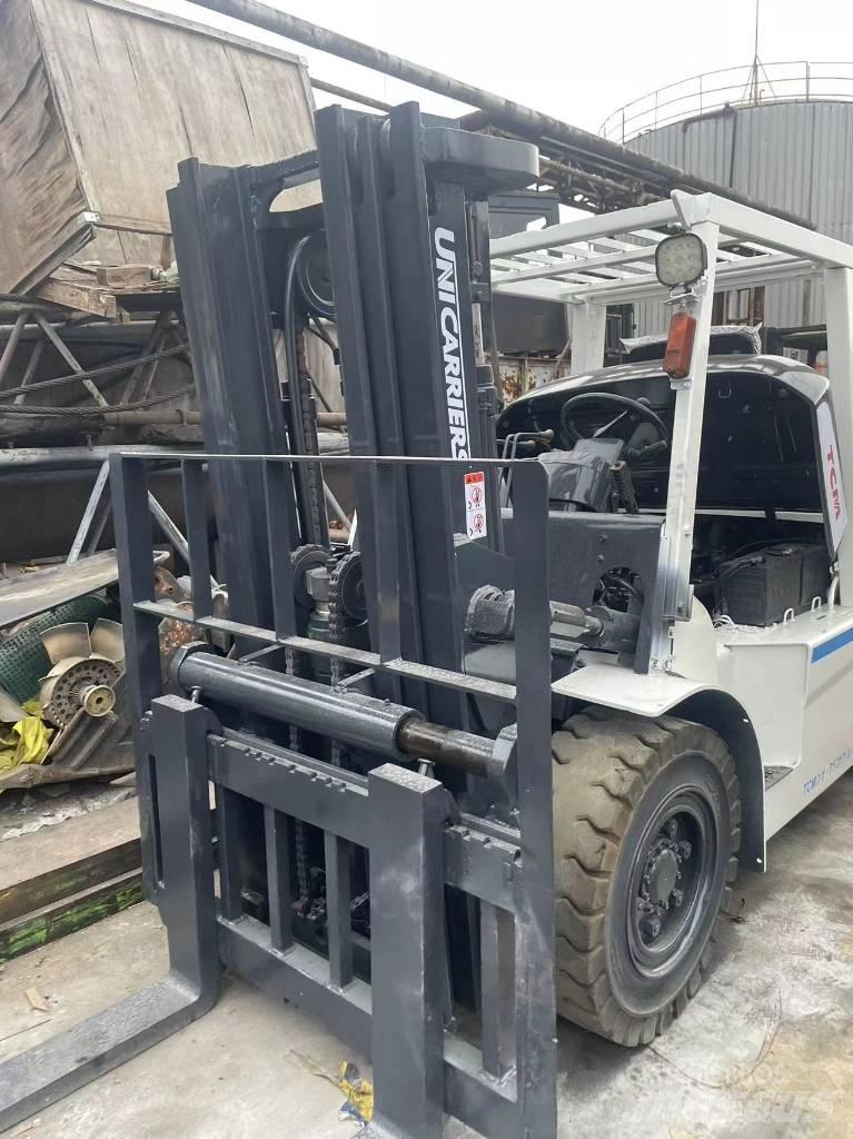 TCM 5 TON Diiseltõstukid