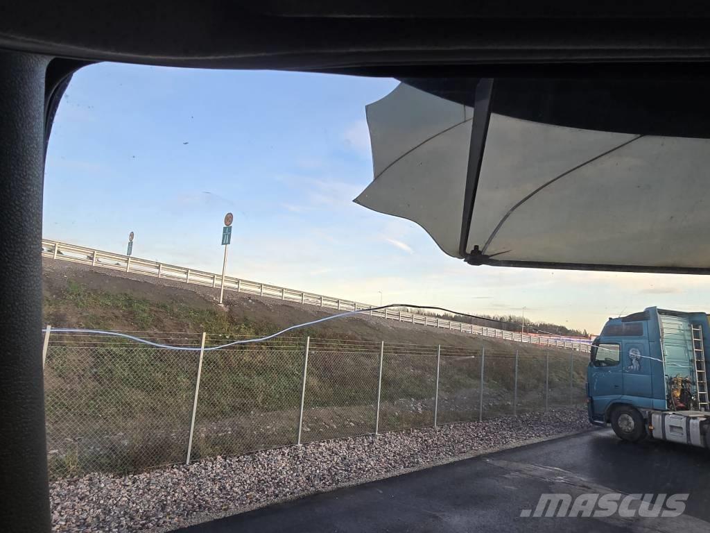 Volvo FM 330 Furgoonautod