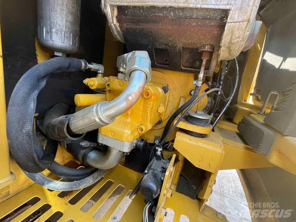 CAT 305.5 E 2 Miniekskavaatorid < 7 t