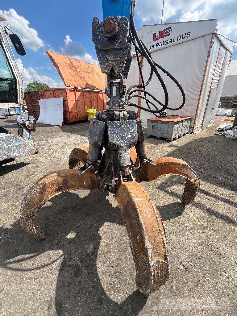 Fuchs MHL 320 Materjalikäitlusmasinad