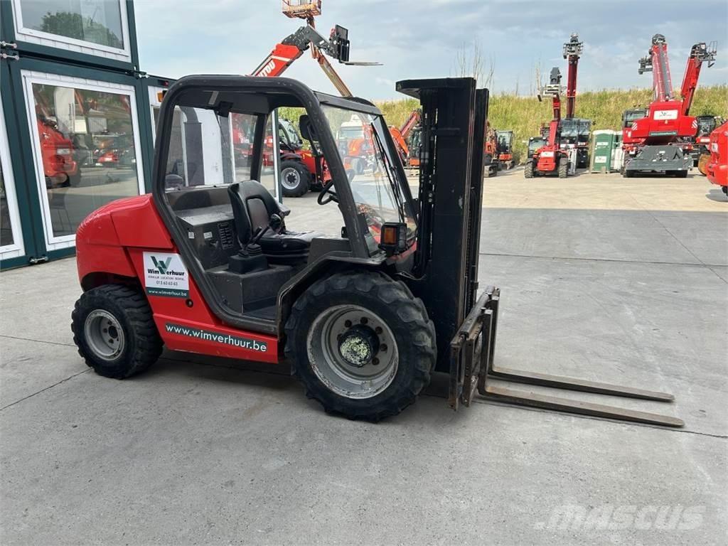 Manitou MH25-4 Maastikutõstukid