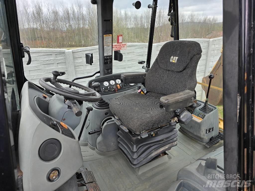 CAT 428 D Ekskavaatorlaadurid