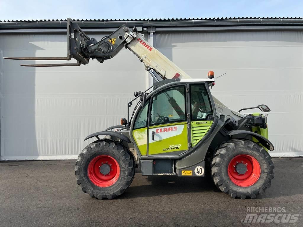 CLAAS SCORPION 7040 Põllumajanduslikud teleskoopkäitlejad