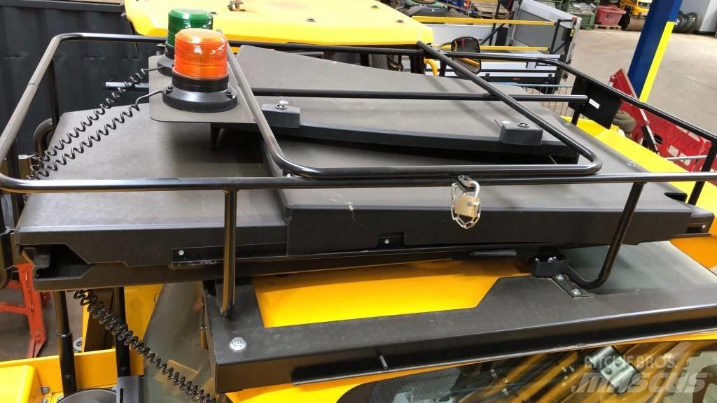 JCB 140X LC Roomikekskavaatorid