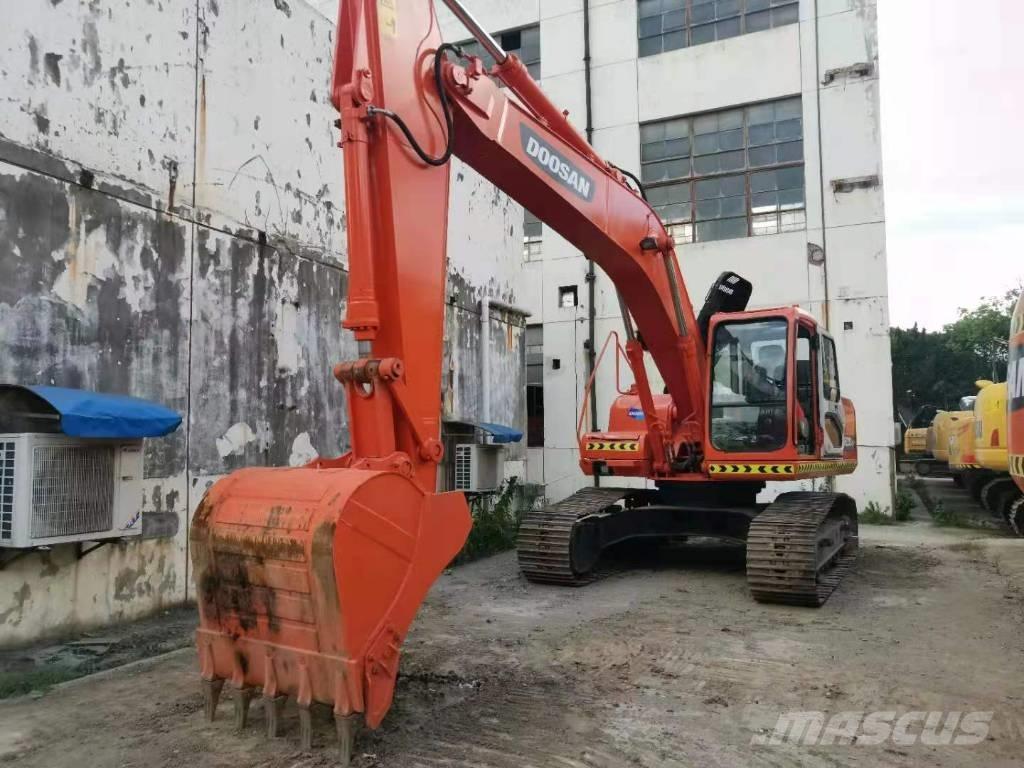 Doosan DH 220 LC-7 Roomikekskavaatorid
