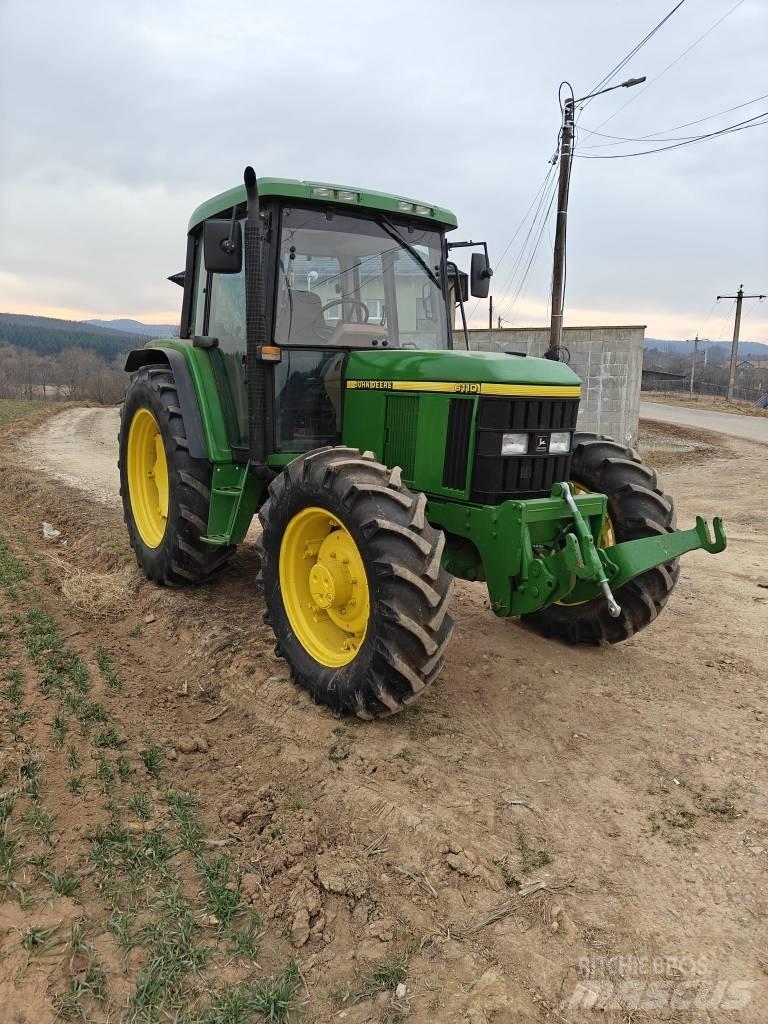 John Deere 6100 Traktorid
