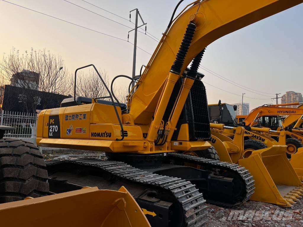 Komatsu PC270 Roomikekskavaatorid