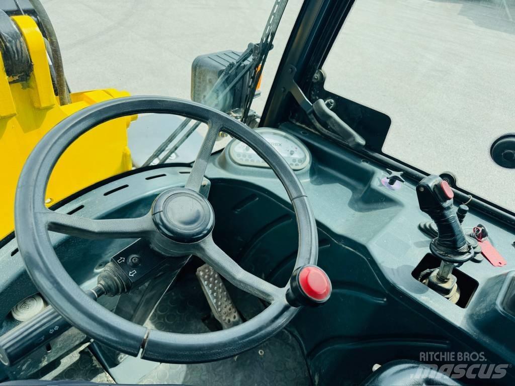 Terex 800L Rataslaadurid