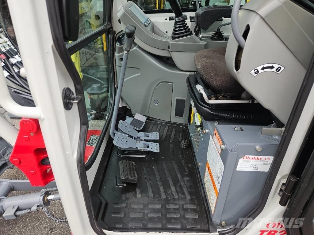 Takeuchi TB 225 Miniekskavaatorid < 7 t
