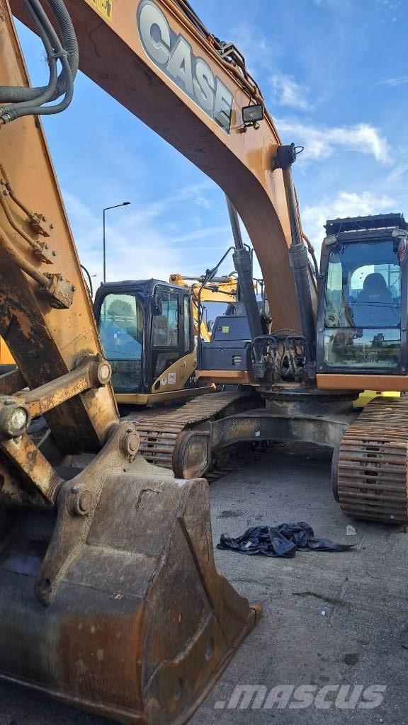 CASE CX 300 E Roomikekskavaatorid