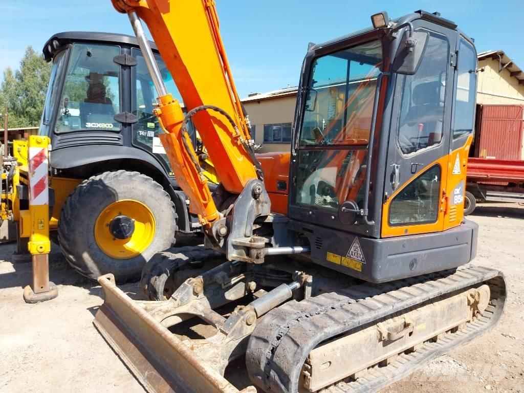 Doosan DX 85 R-3 Väikeekskavaatorid 7t-12t