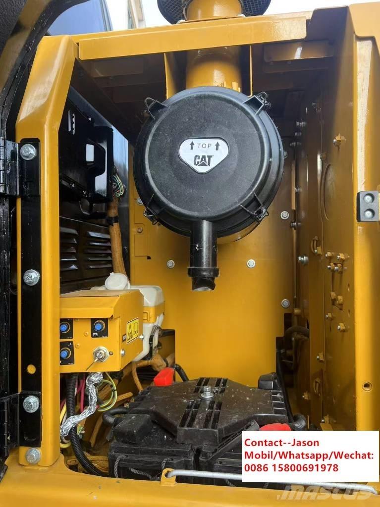 CAT 320 D RR Roomikekskavaatorid