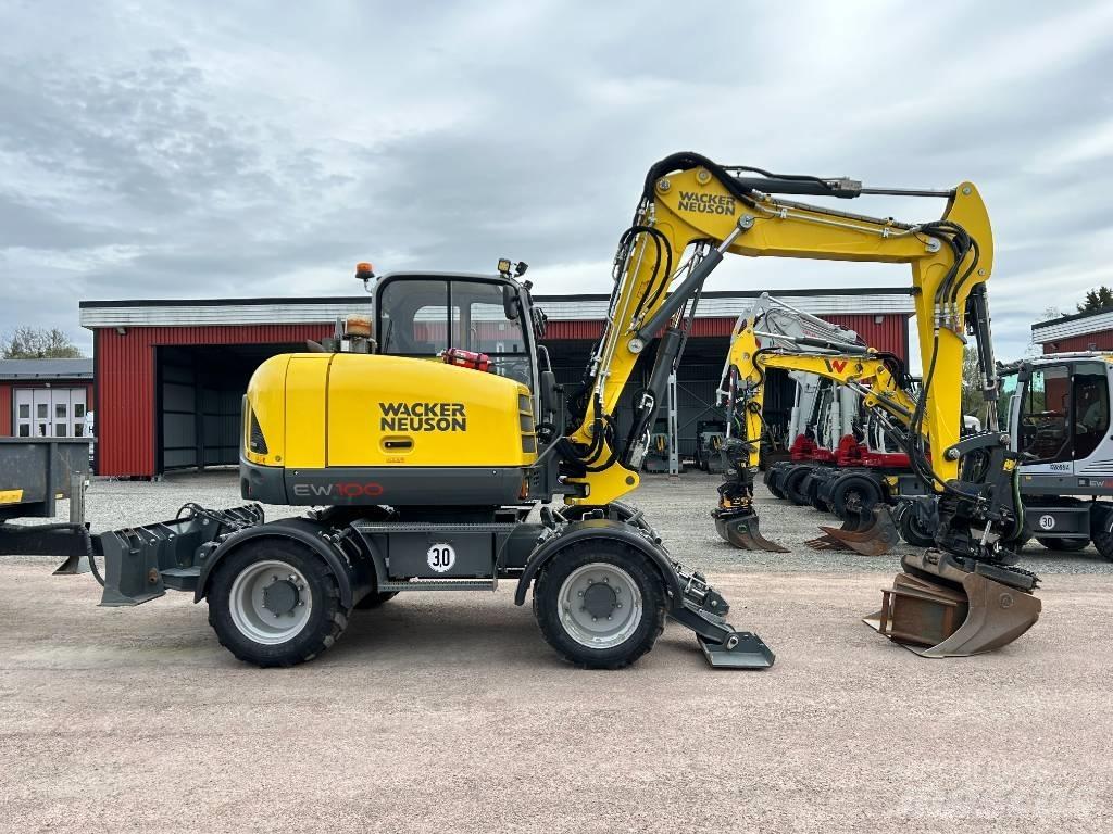 Wacker Neuson EW100 Ratasekskavaatorid