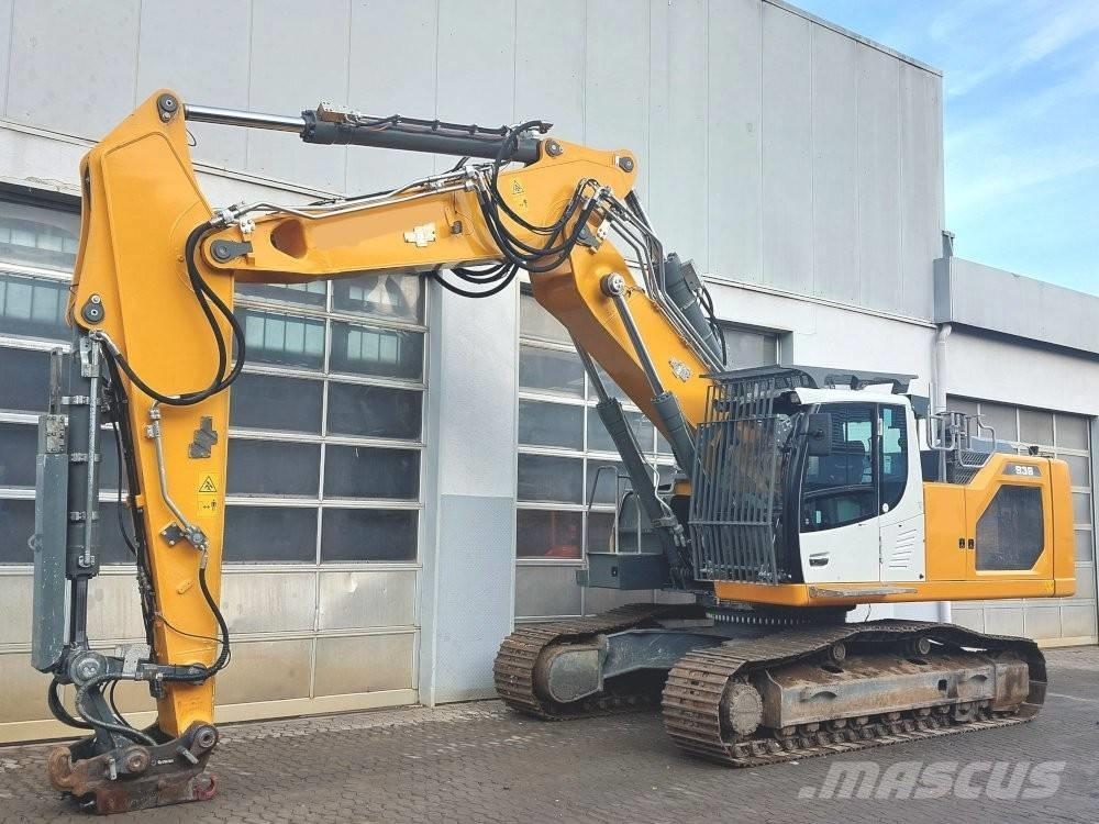 Liebherr R 938 NLC Roomikekskavaatorid