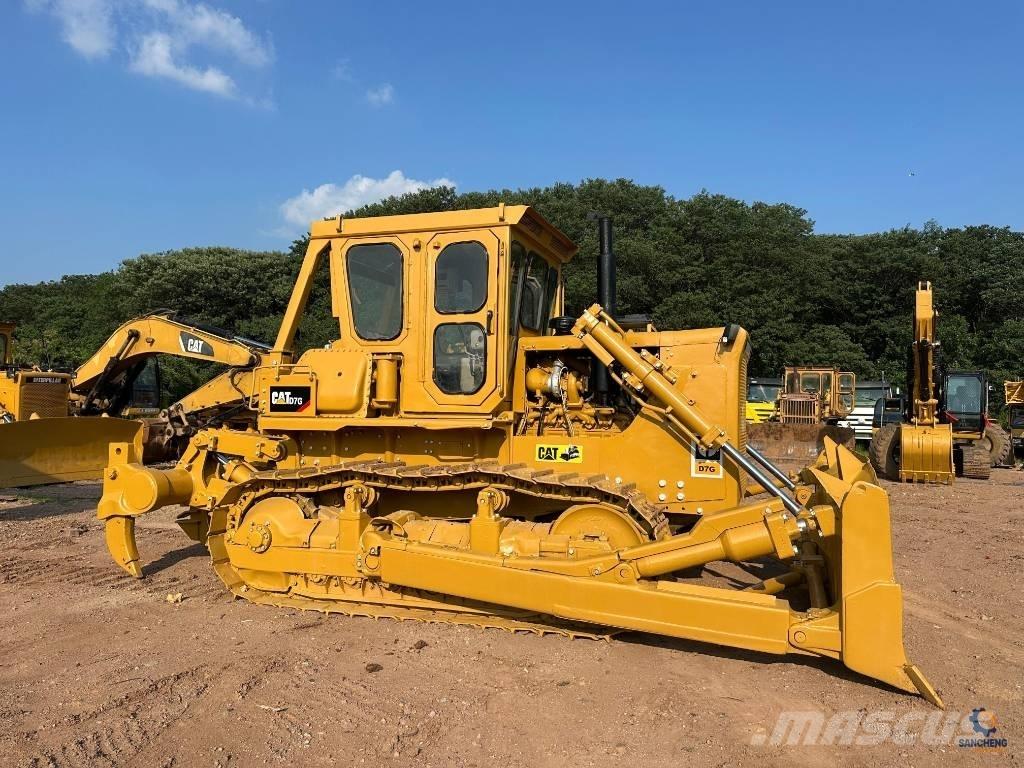 CAT D7G Buldooserid