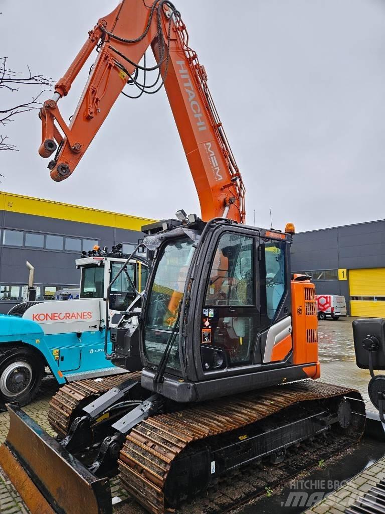 Hitachi ZX 135 US-7 Roomikekskavaatorid