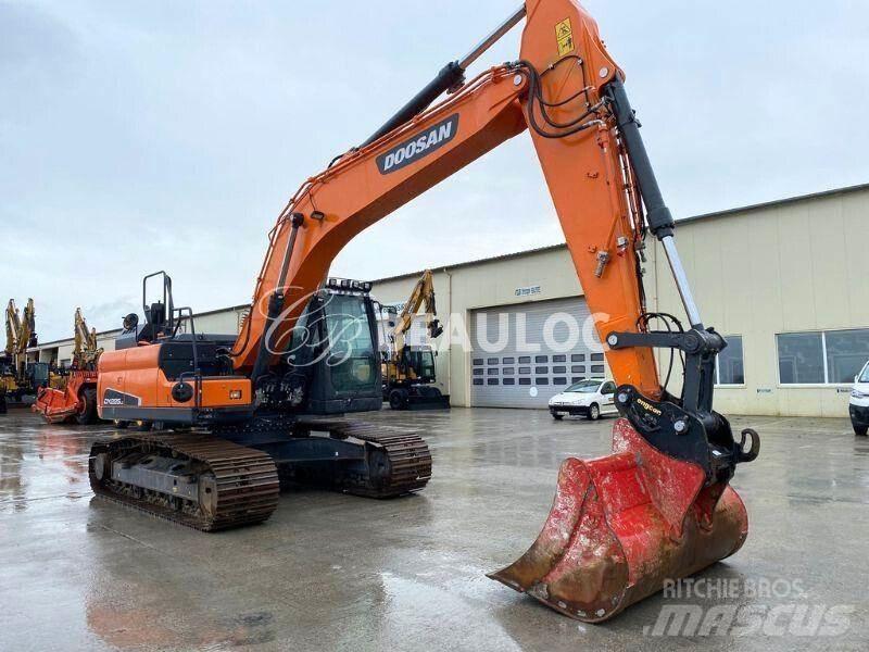 Doosan DX 225 LC Roomikekskavaatorid