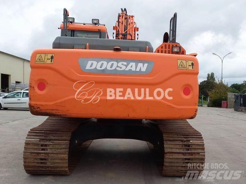 Doosan DX 225 LC Roomikekskavaatorid