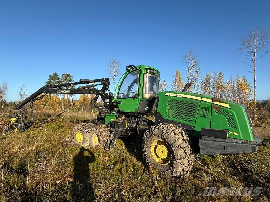 John Deere 1070 E Harvesterid