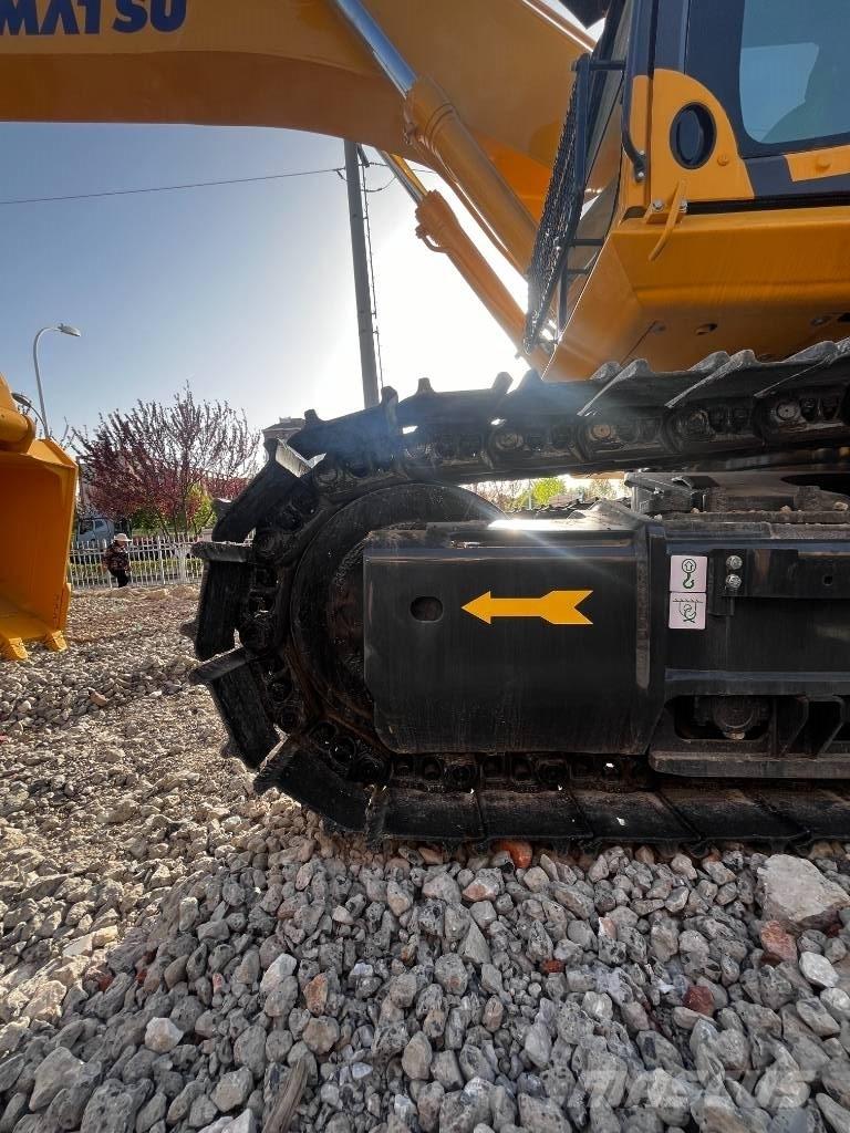 Komatsu PC 450 Roomikekskavaatorid