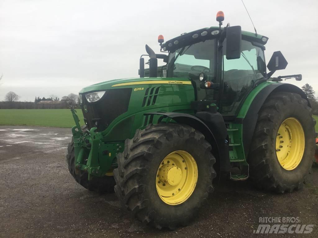John Deere 6215 R Traktorid