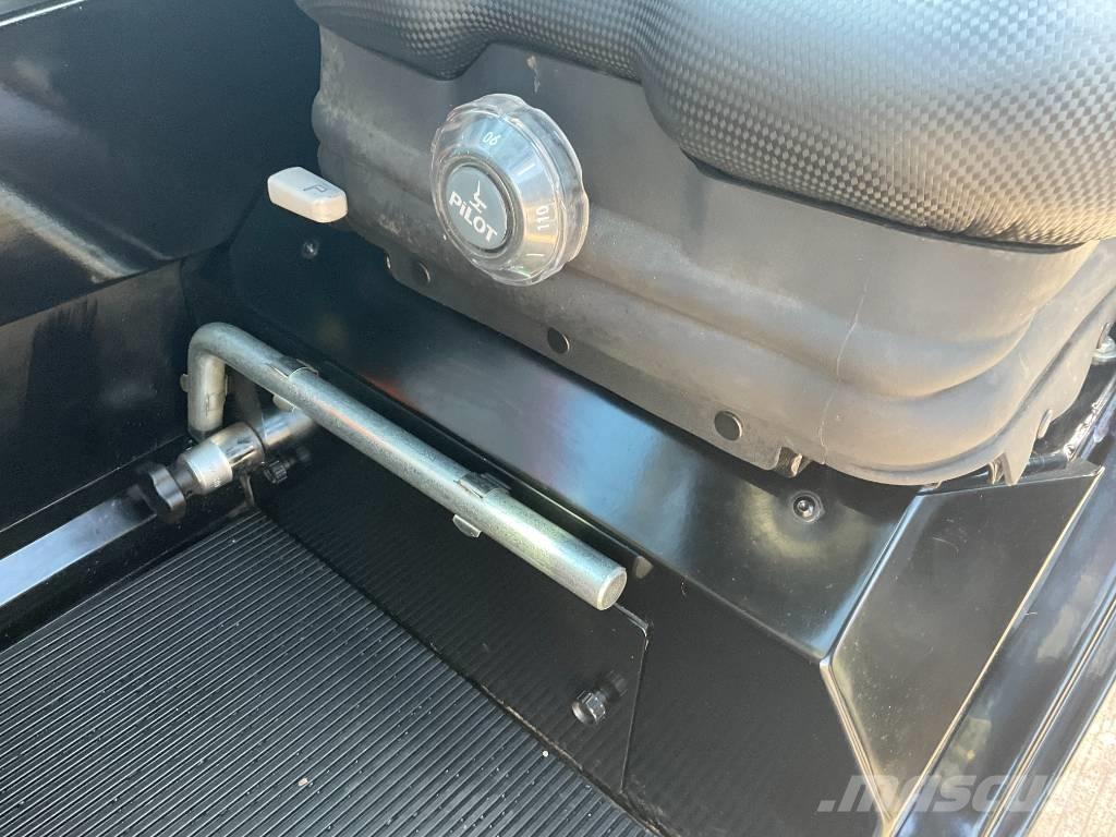 Manitou ULM 412 H Teleskooplaadurid