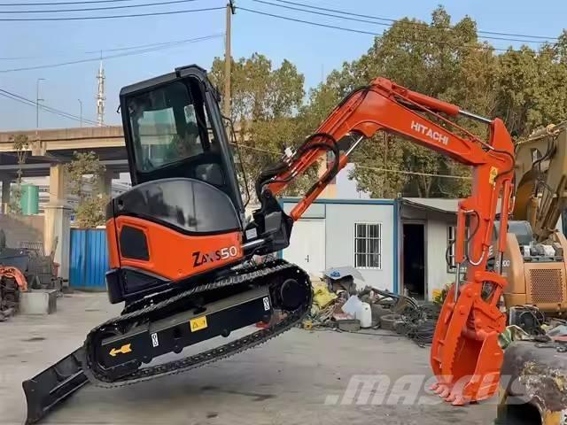 Hitachi ZX 50 Miniekskavaatorid < 7 t