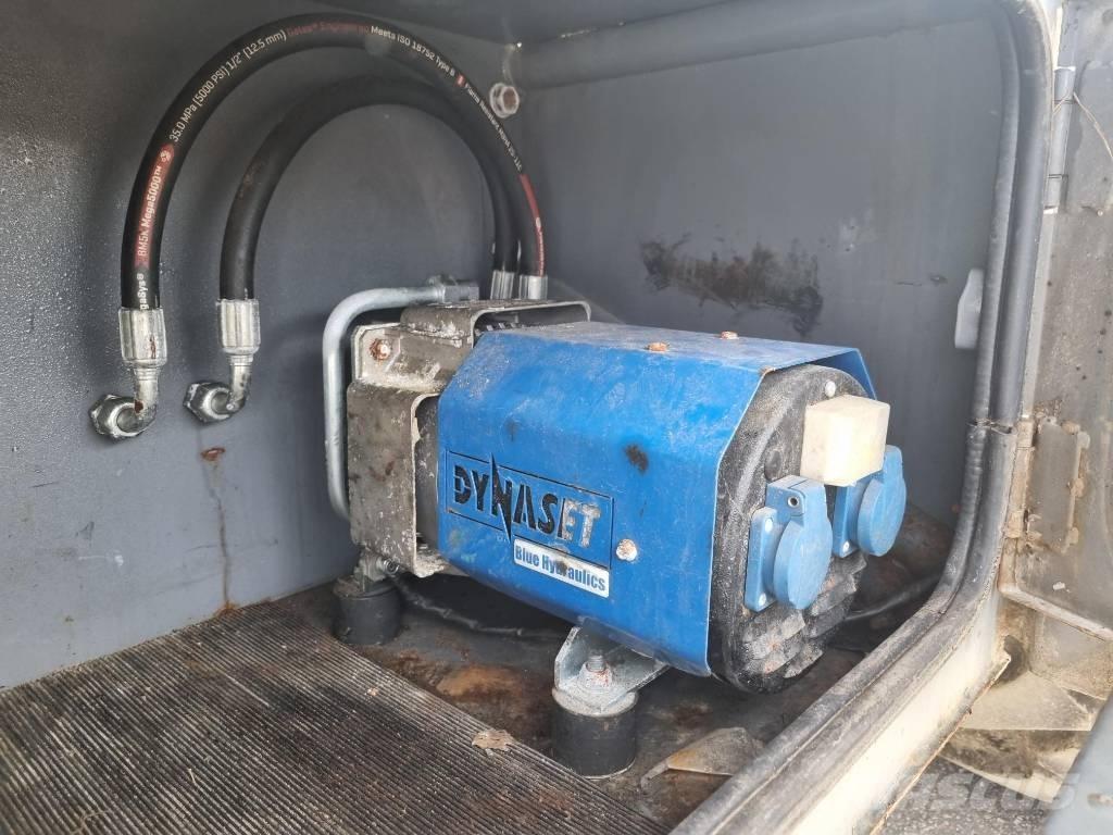 Take-Job TB295W-4 Ratasekskavaatorid