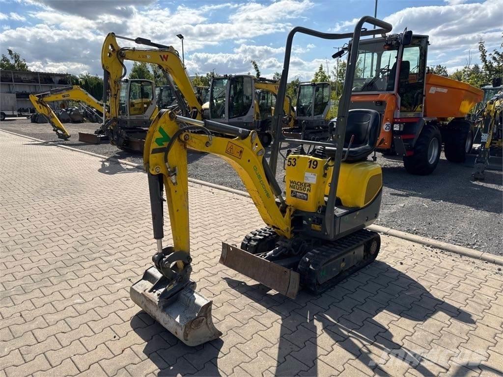 Wacker Neuson 803 Roomikekskavaatorid