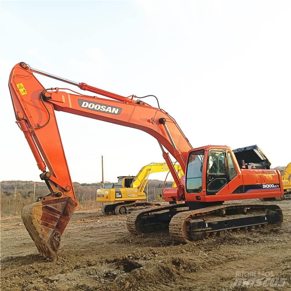 Doosan DH 300 LC-7 Roomikekskavaatorid