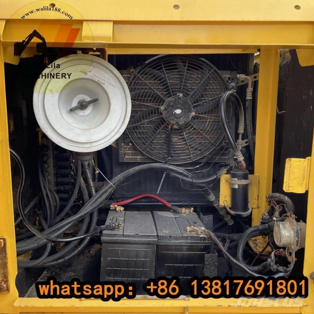 Komatsu PC 120-6E Väikeekskavaatorid 7t-12t