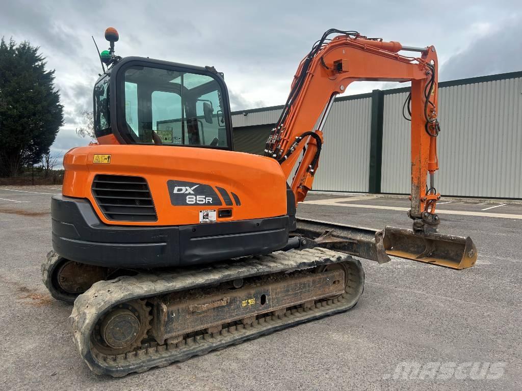 Doosan DX 85 R-3 Väikeekskavaatorid 7t-12t