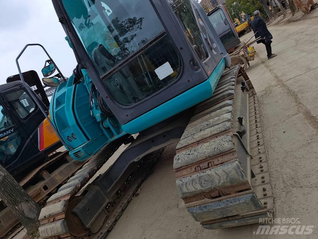 Kobelco SK 135 SR Roomikekskavaatorid