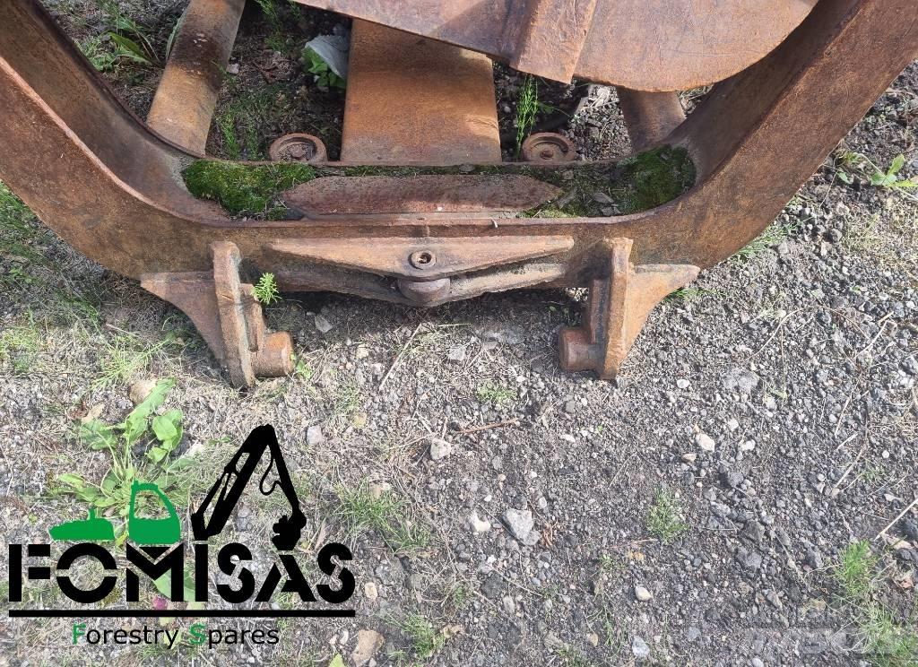 Valmet 840.2 Bunks Forvarderi kraanad