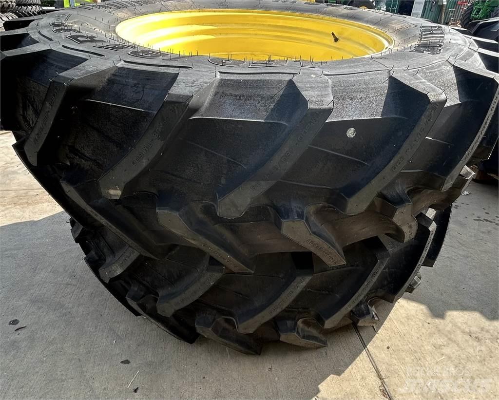  420/85R24 Rehvid, rattad ja veljed