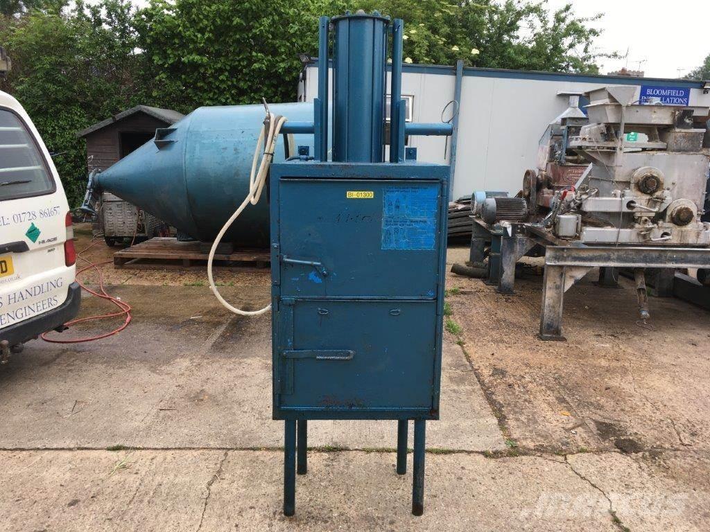  BAG COMPACTOR Muud põllumajandusmasinad