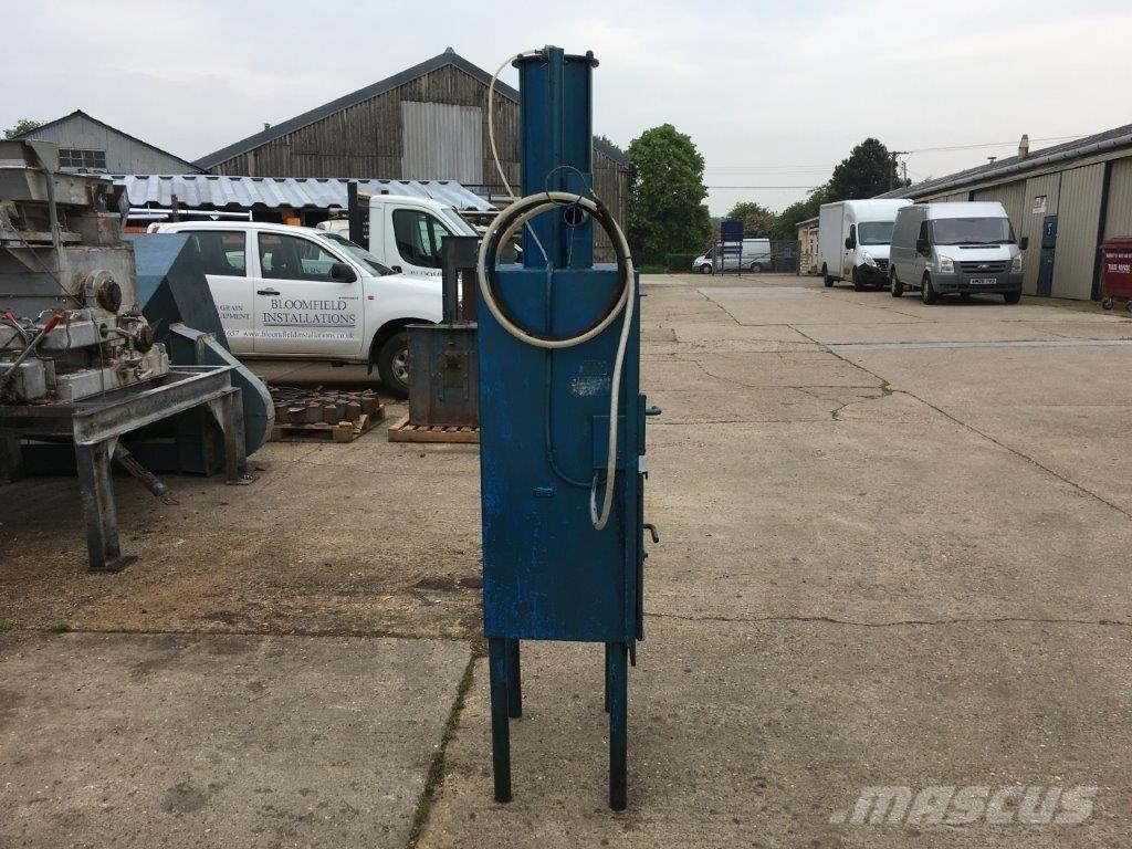  BAG COMPACTOR Muud põllumajandusmasinad