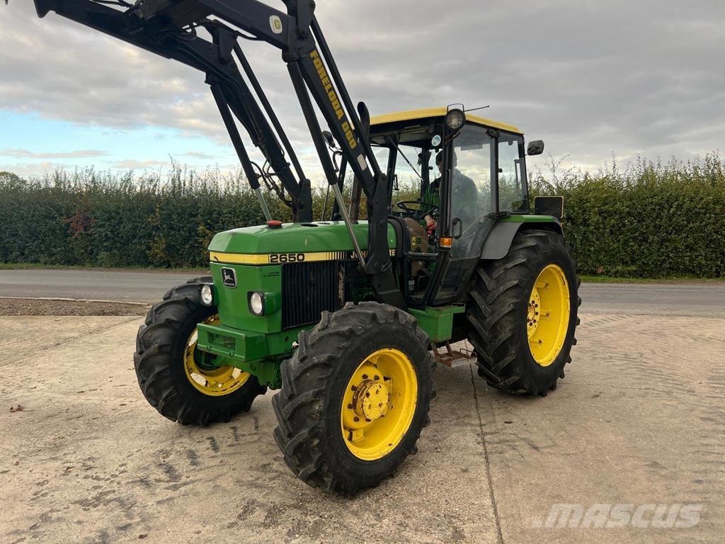 John Deere 2650 Traktorid