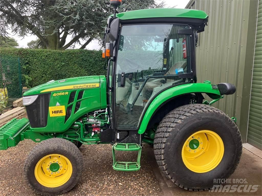 John Deere 4066R Kompakttraktorid