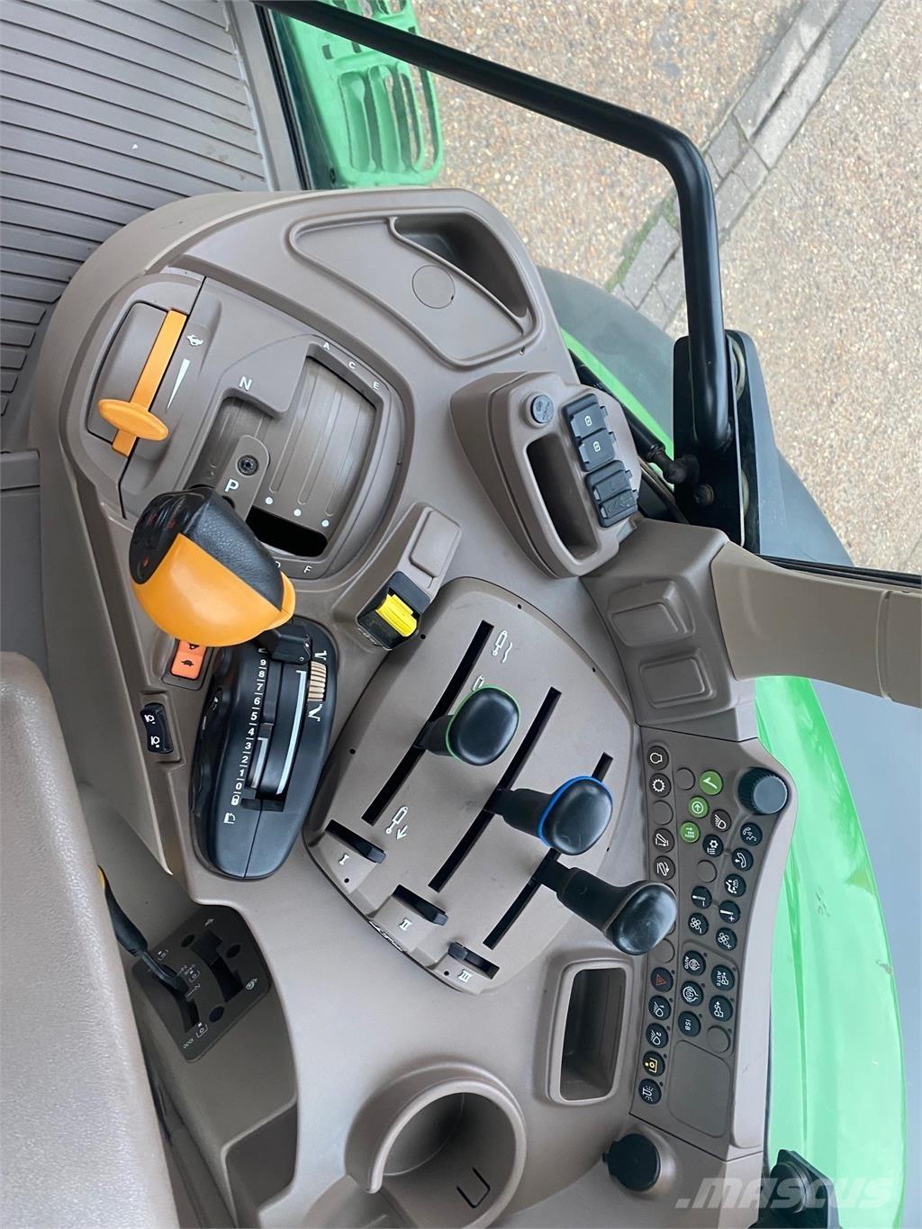 John Deere 6130M Traktorid