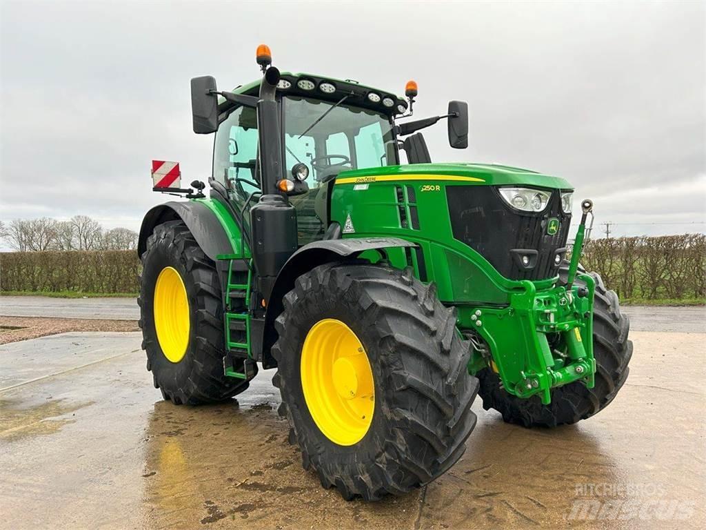 John Deere 6250R Traktorid