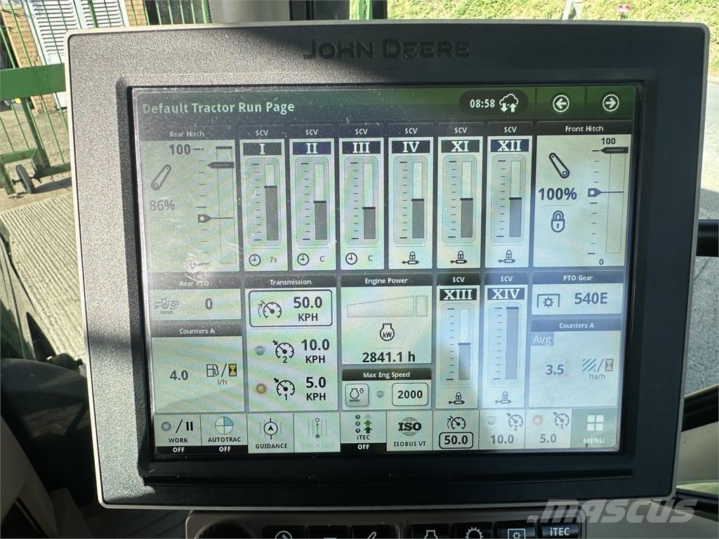 John Deere 6R215 Traktorid